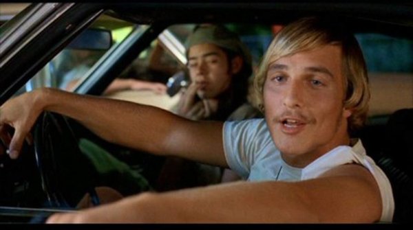 3 civilians tried entering a Hawaii military base in a car reeking of weed with a dud mortar round in the backseat