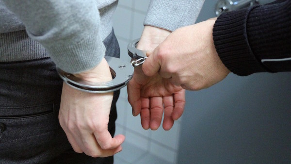 Navy SEAL Charged With Recording Himself Molesting Young Girl